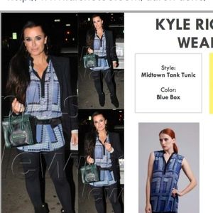 AARON ASHE BLUE BOX MIDTOWN TOP